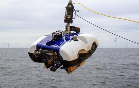 BeeX A.IKANBILIS (Hovering Autonomous Underwater Vehicle)