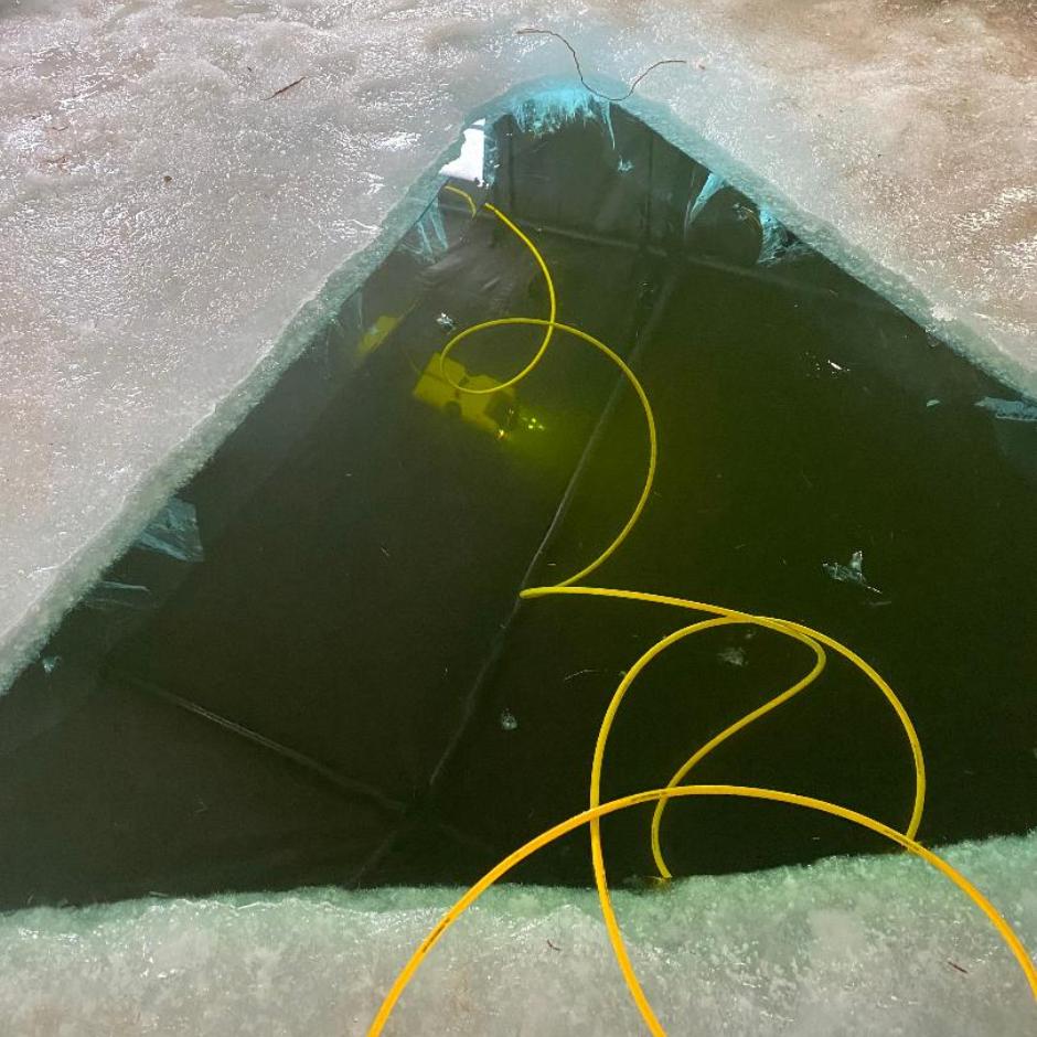 Tether for ROV and special underwater vehicles