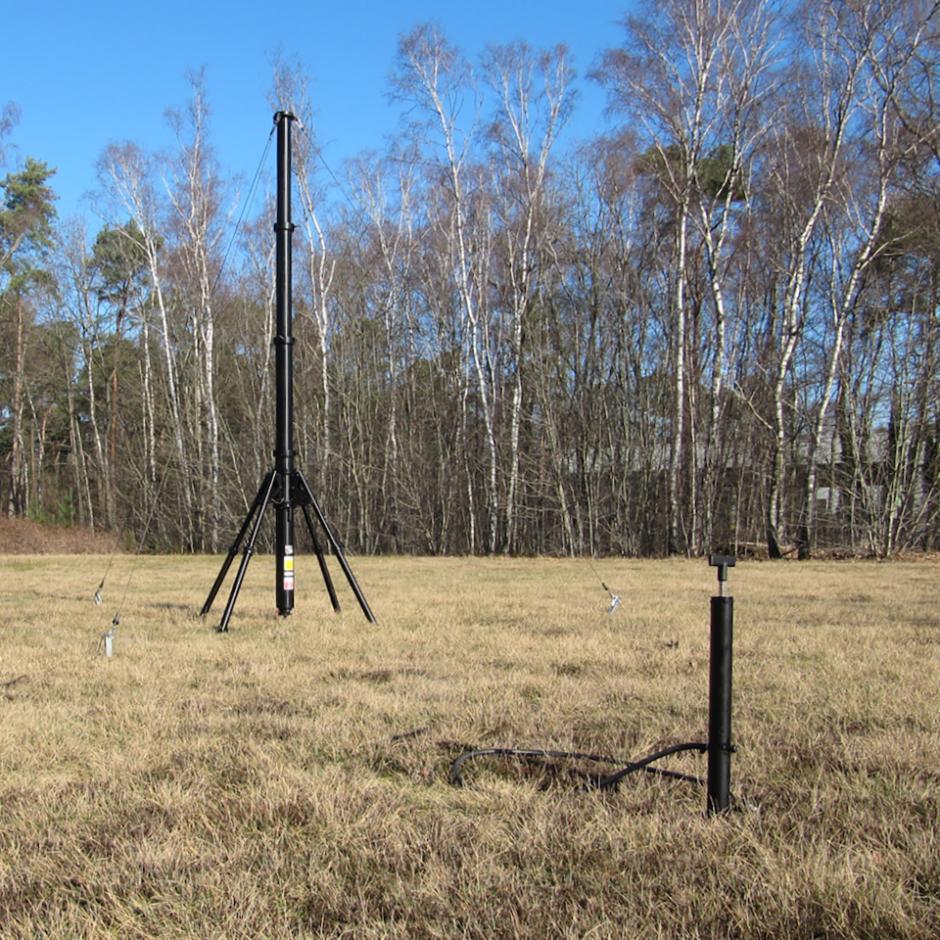 TekMast - VPT - VERTIKAL PNEUMATISK TELESCOPISK MAST