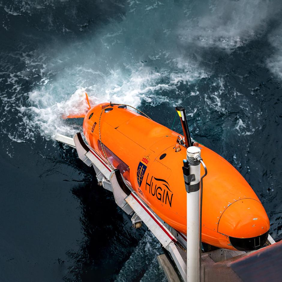 AUV LARS