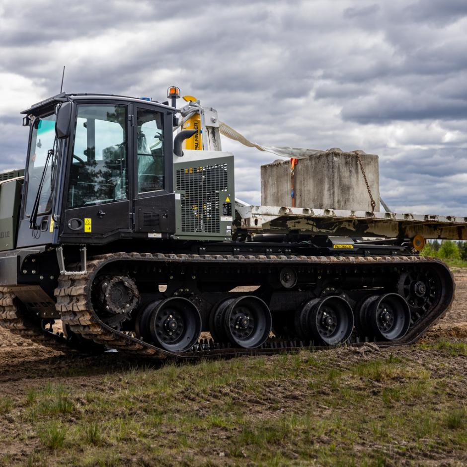 UGV FLEX L12 - Test vehicle