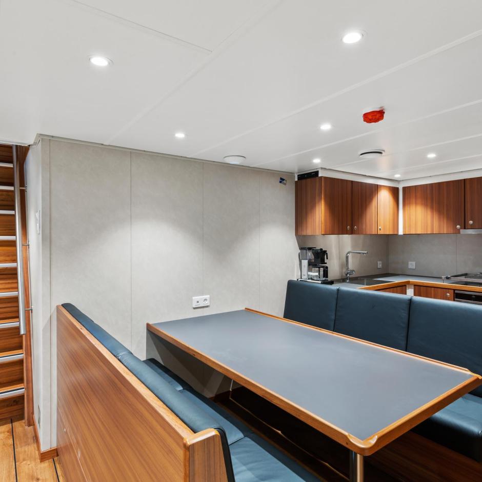 Newbuilding fishing vessel