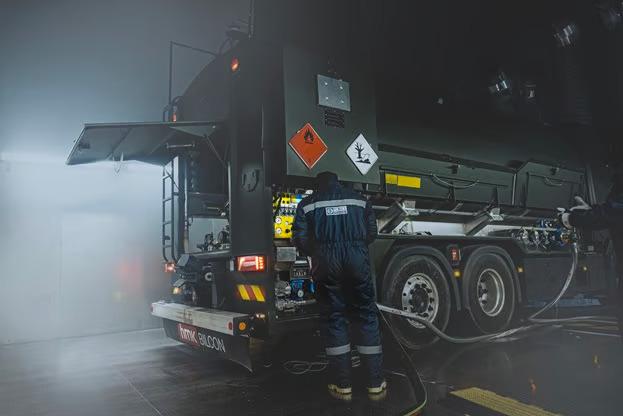 HMK Bilcon validated full fuel truck systems for Arctic defence at -32 °C